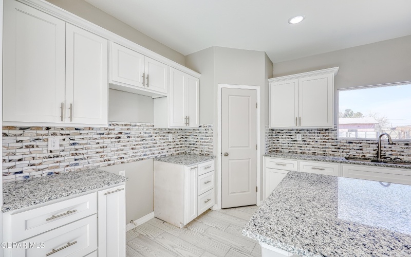 11607 Valle Bonito Road, Socorro, TX 79927, 4 Habitaciones Habitaciones , ,2 BañosBaños,Residential,En Venta,11607 Valle Bonito Road,0,939006