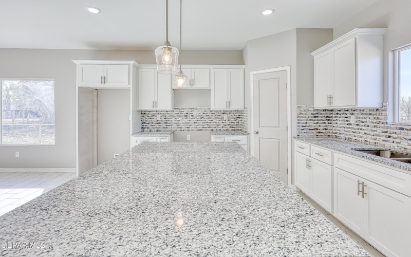 11607 Valle Bonito Road, Socorro, TX 79927, 4 Habitaciones Habitaciones , ,2 BañosBaños,Residential,En Venta,11607 Valle Bonito Road,0,939006