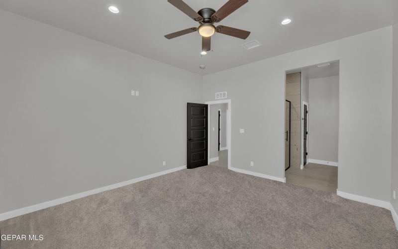 15031 HINOJOS Avenue, El Paso, TX 79938, 4 Habitaciones Habitaciones , ,3 BañosBaños,Residential,En Venta,15031 HINOJOS Avenue,0,939012