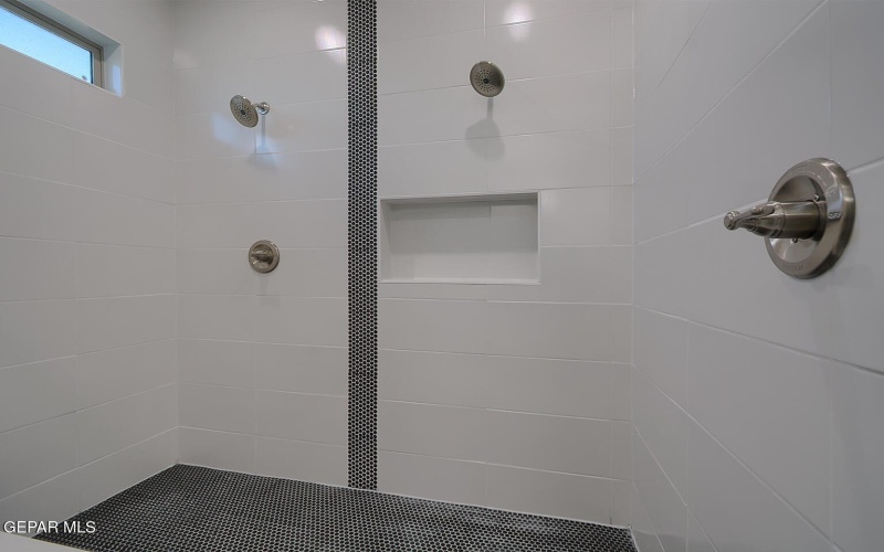 9911 MARISABEL Place, Socorro, TX 79927, 5 Bedrooms Bedrooms, ,2 BathroomsBathrooms,Residential,For Sale,9911 MARISABEL Place,0,939019