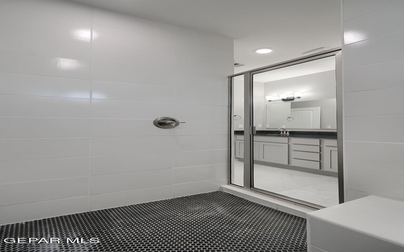 9911 MARISABEL Place, Socorro, TX 79927, 5 Bedrooms Bedrooms, ,2 BathroomsBathrooms,Residential,For Sale,9911 MARISABEL Place,0,939019