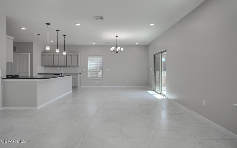 9911 MARISABEL Place, Socorro, TX 79927, 5 Bedrooms Bedrooms, ,2 BathroomsBathrooms,Residential,For Sale,9911 MARISABEL Place,0,939019