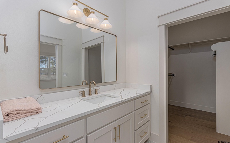 3964 Hogan Dr, Tyler, TX 75709, 3 Bedrooms Bedrooms, ,3 BathroomsBathrooms,Residential,For Sale,3964 Hogan Dr,0,26002783