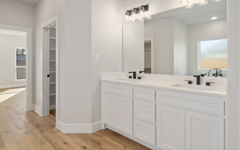 503 Limestone Cir, Mabank, TX 75147, 4 Bedrooms Bedrooms, ,2 BathroomsBathrooms,Residential,For Sale,503 Limestone Cir,0,112409