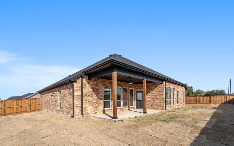 503 Limestone Cir, Mabank, TX 75147, 4 Bedrooms Bedrooms, ,2 BathroomsBathrooms,Residential,For Sale,503 Limestone Cir,0,112409