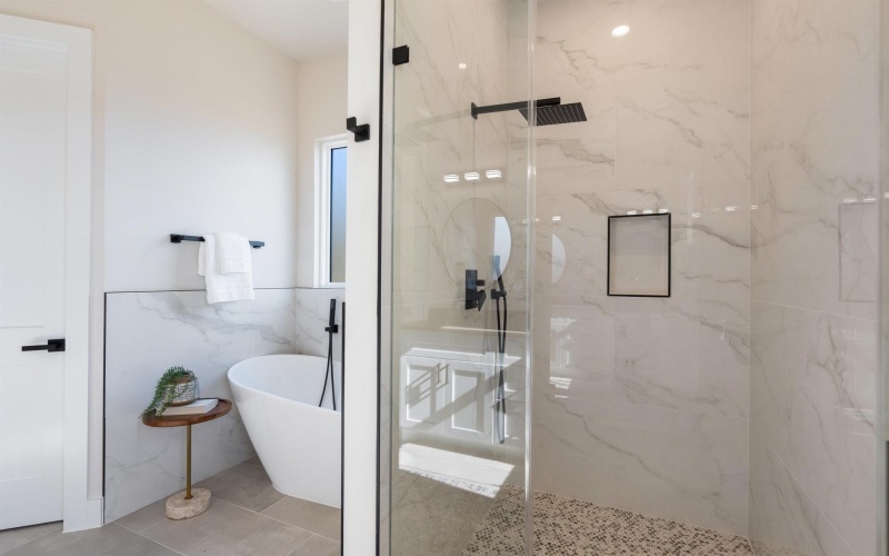 111 Big Sky, Horseshoe Bay, TX 78657, 4 Bedrooms Bedrooms, ,2 BathroomsBathrooms,Residential,For Sale,111 Big Sky,0,175463