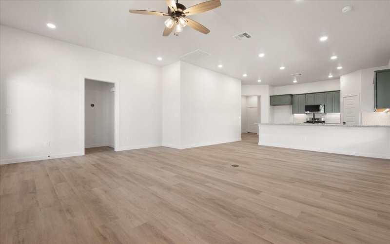 5317 Remington Avenue, Lubbock, TX 79407, 3 Habitaciones Habitaciones , ,2 BañosBaños,Residential,En Venta,5317 Remington Avenue,0,202602611