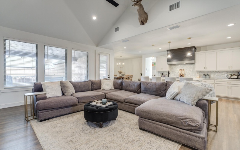 4624 139th Street, Lubbock, TX 79424, 4 Bedrooms Bedrooms, ,3 BathroomsBathrooms,Residential,For Sale,4624 139th Street,0,202602625