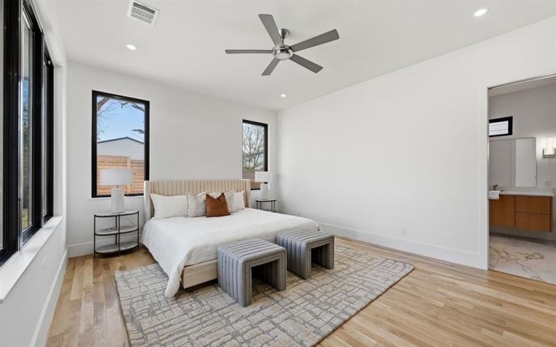 8806 Diceman Drive, Dallas, TX 75218, 5 Habitaciones Habitaciones , ,5 BañosBaños,Residential,En Venta,8806 Diceman Drive,0,21181400