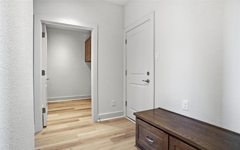 307 Railroad Avenue, Sanger, TX 76266, 3 Habitaciones Habitaciones , ,2 BañosBaños,Residential,En Venta,307 Railroad Avenue,0,21183791