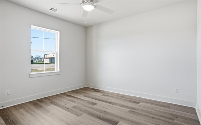 307 Railroad Avenue, Sanger, TX 76266, 3 Habitaciones Habitaciones , ,2 BañosBaños,Residential,En Venta,307 Railroad Avenue,0,21183791