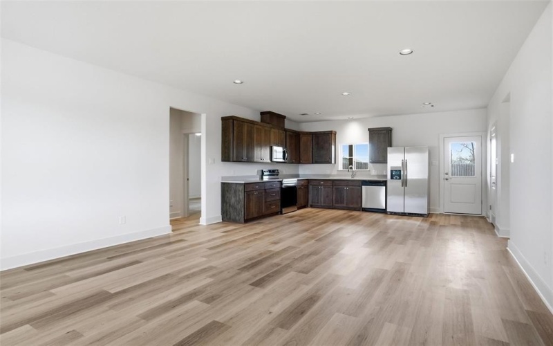 307 Railroad Avenue, Sanger, TX 76266, 3 Habitaciones Habitaciones , ,2 BañosBaños,Residential,En Venta,307 Railroad Avenue,0,21183791