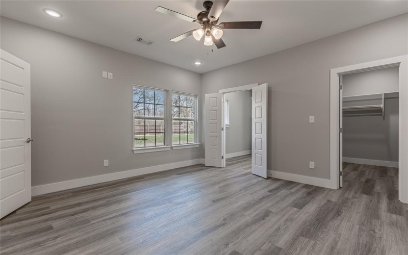 1219 S Montgomery Street, Sherman, TX 75090, 3 Habitaciones Habitaciones , ,2 BañosBaños,Residential,En Venta,1219 S Montgomery Street,0,21184755