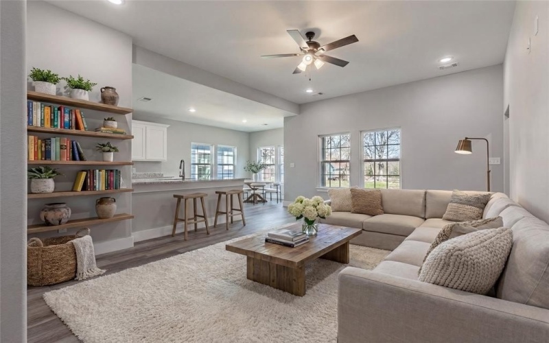 1219 S Montgomery Street, Sherman, TX 75090, 3 Habitaciones Habitaciones , ,2 BañosBaños,Residential,En Venta,1219 S Montgomery Street,0,21184755