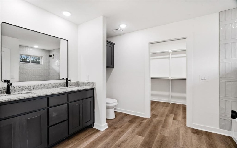 2725 Briarwood, Paris, TX 75460, 3 Bedrooms Bedrooms, ,2 BathroomsBathrooms,Residential,For Sale,2725 Briarwood,0,21185909