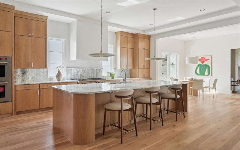 6929 Robin Road, Dallas, TX 75209, 5 Habitaciones Habitaciones , ,6 BañosBaños,Residential,En Venta,6929 Robin Road,0,21187043