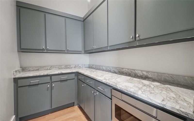 6929 Robin Road, Dallas, TX 75209, 5 Habitaciones Habitaciones , ,6 BañosBaños,Residential,En Venta,6929 Robin Road,0,21187043