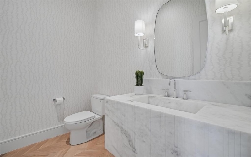 6929 Robin Road, Dallas, TX 75209, 5 Habitaciones Habitaciones , ,6 BañosBaños,Residential,En Venta,6929 Robin Road,0,21187043