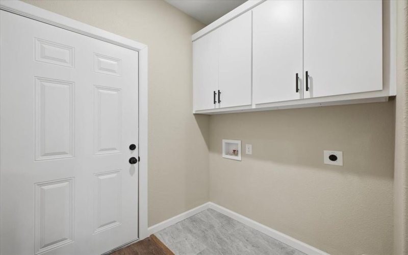 2222 Water Crest Lane, Glenn Heights, TX 75154, 4 Bedrooms Bedrooms, ,3 BathroomsBathrooms,Residential,For Sale,2222 Water Crest Lane,0,21188390