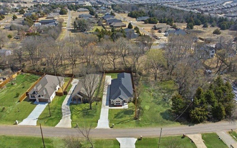 2222 Water Crest Lane, Glenn Heights, TX 75154, 4 Bedrooms Bedrooms, ,3 BathroomsBathrooms,Residential,For Sale,2222 Water Crest Lane,0,21188390