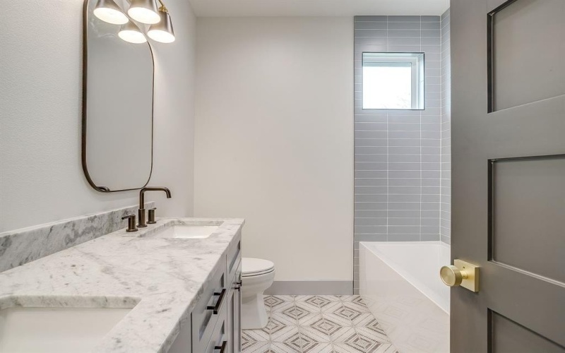 5524 Sledge Loop, Fort Worth, TX 76126, 5 Bedrooms Bedrooms, ,3 BathroomsBathrooms,Residential,For Sale,5524 Sledge Loop,0,21188775