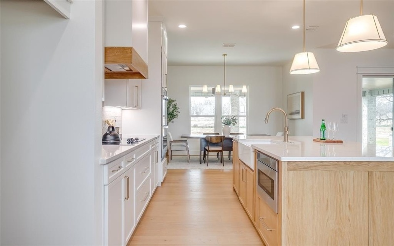 5524 Sledge Loop, Fort Worth, TX 76126, 5 Bedrooms Bedrooms, ,3 BathroomsBathrooms,Residential,For Sale,5524 Sledge Loop,0,21188775