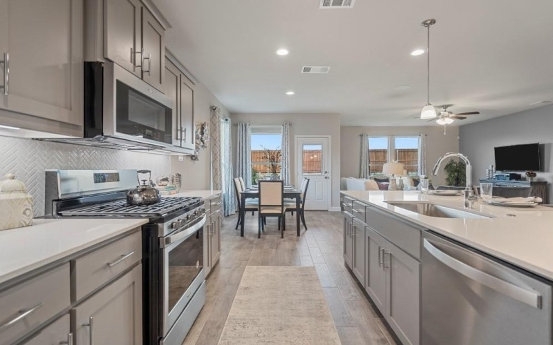 130 HUGO Court, Rhome, TX 76078, 5 Bedrooms Bedrooms, ,3 BathroomsBathrooms,Residential,For Sale,130 HUGO Court,0,21189483