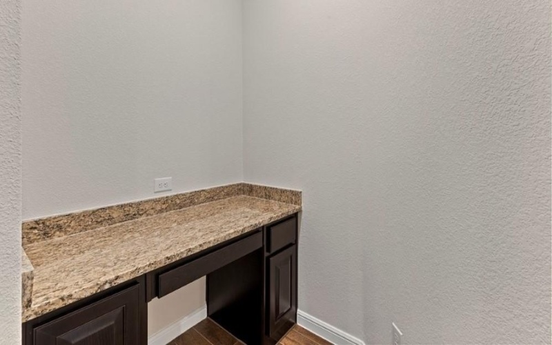 10353 SARASOTA Street, Grand Prairie, TX 76065, 4 Habitaciones Habitaciones , ,2 BañosBaños,Residential,En Venta,10353 SARASOTA Street,0,21189873