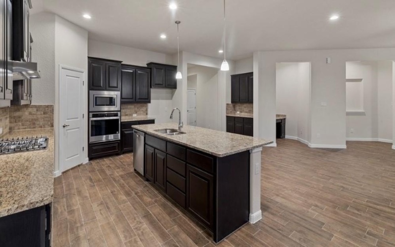 10364 SARASOTA Street, Grand Prairie, TX 76065, 4 Habitaciones Habitaciones , ,2 BañosBaños,Residential,En Venta,10364 SARASOTA Street,0,21189877