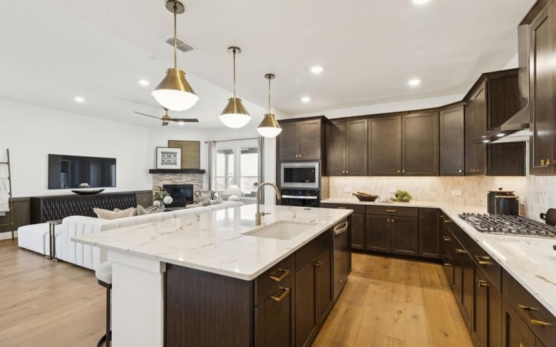 14410 Mietner Street, Pilot Point, TX 75009, 5 Bedrooms Bedrooms, ,5 BathroomsBathrooms,Residential,For Sale,14410 Mietner Street,0,21191780