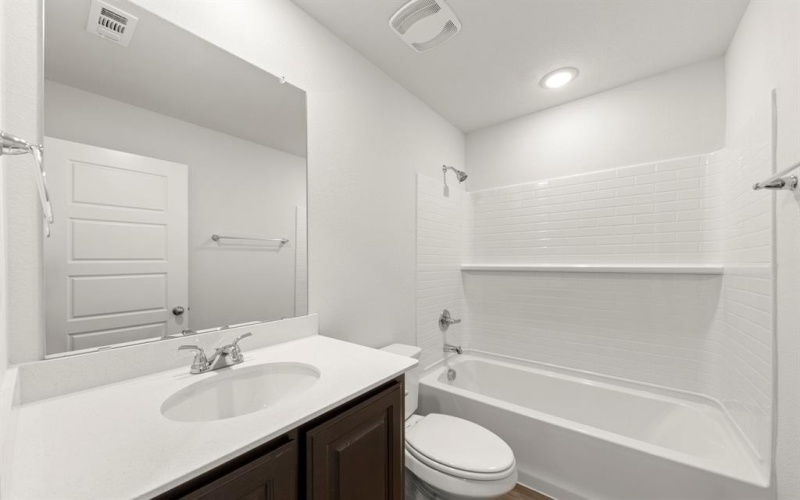 1120 Rushing Court, Aubrey, TX 76227, 3 Habitaciones Habitaciones , ,2 BañosBaños,Residential,En Venta,1120 Rushing Court,0,21191973