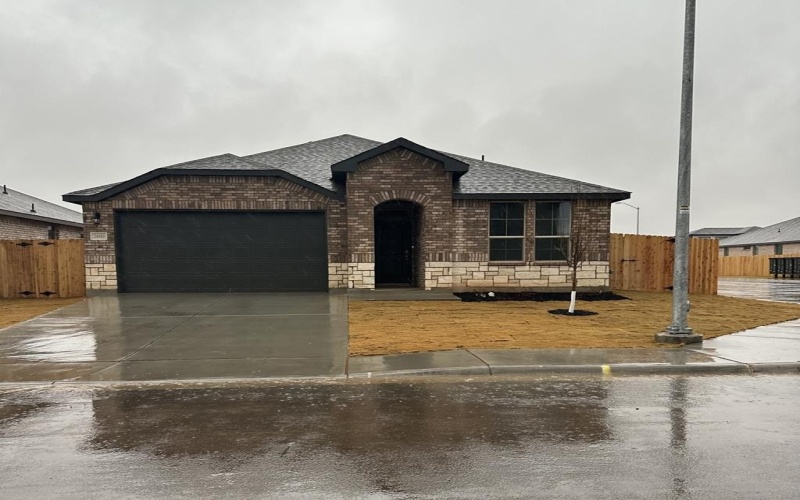 2000 Fortune Drive, Midland, TX 79707, 5 Bedrooms Bedrooms, ,3 BathroomsBathrooms,Residential,For Sale,2000 Fortune Drive,0,50090365