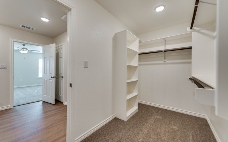 1336 Hogback Way, Midland, TX 79705, 3 Habitaciones Habitaciones , ,2 BañosBaños,Residential,En Venta,1336 Hogback Way,0,50090934