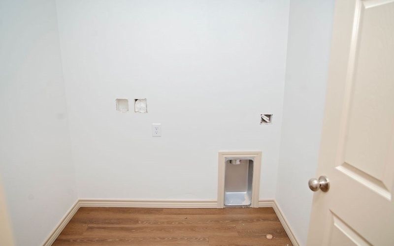 1341 Bajada St, Midland, TX 79705, 4 Habitaciones Habitaciones , ,2 BañosBaños,Residential,En Venta,1341 Bajada St,0,50090935