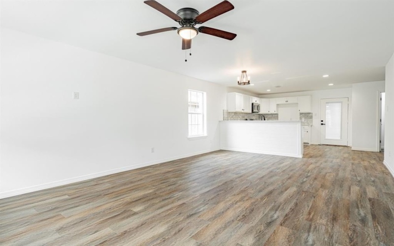 107 Chappell Street, Terrell, TX 75160, 3 Bedrooms Bedrooms, ,2 BathroomsBathrooms,Residential,For Sale,107 Chappell Street,20691319