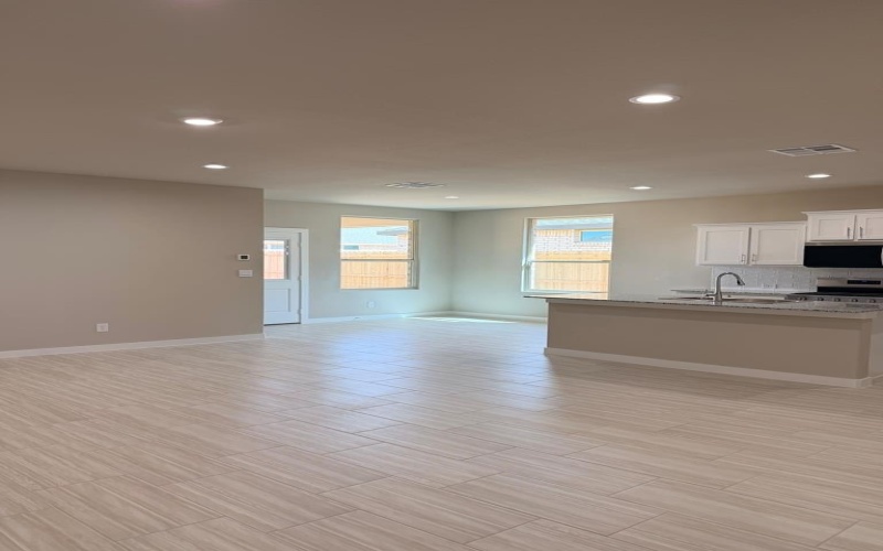 614 Victory Parkway, Midland, TX 79706, 4 Habitaciones Habitaciones , ,2 BañosBaños,Residential,En Venta,614 Victory Parkway,0,50091144