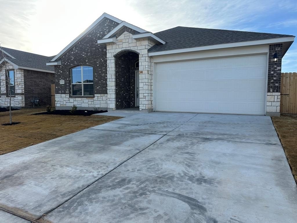 1914 Fortune Drive, Midland, TX 79707, 3 Bedrooms Bedrooms, ,2 BathroomsBathrooms,Residential,For Sale,1914 Fortune Drive,0,50091157