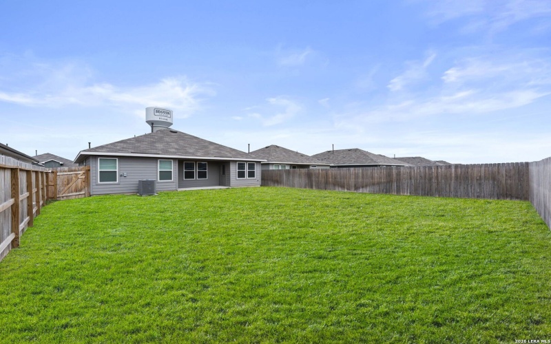 1050 Argonne Forest, Seguin, TX 78155, 3 Habitaciones Habitaciones , ,2 BañosBaños,Residential,En Venta,1050 Argonne Forest,0,1944291