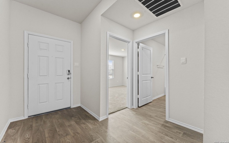 1101 Argonne Forest, Seguin, TX 78155, 4 Habitaciones Habitaciones , ,2 BañosBaños,Residential,En Venta,1101 Argonne Forest,0,1944305