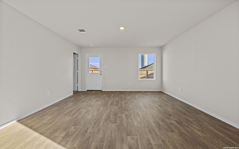 1009 Seedling, Seguin, TX 78155, 3 Habitaciones Habitaciones , ,2 BañosBaños,Residential,En Venta,1009 Seedling,0,1944407