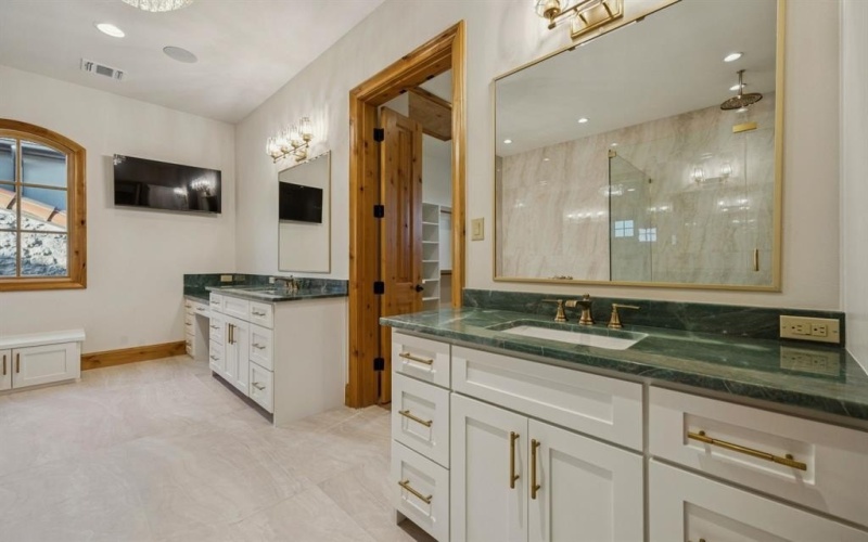 16 Catalonia Drive, Westlake, TX 76262, 4 Habitaciones Habitaciones , ,5 BañosBaños,Residential,En Venta,16 Catalonia Drive,0,20663073