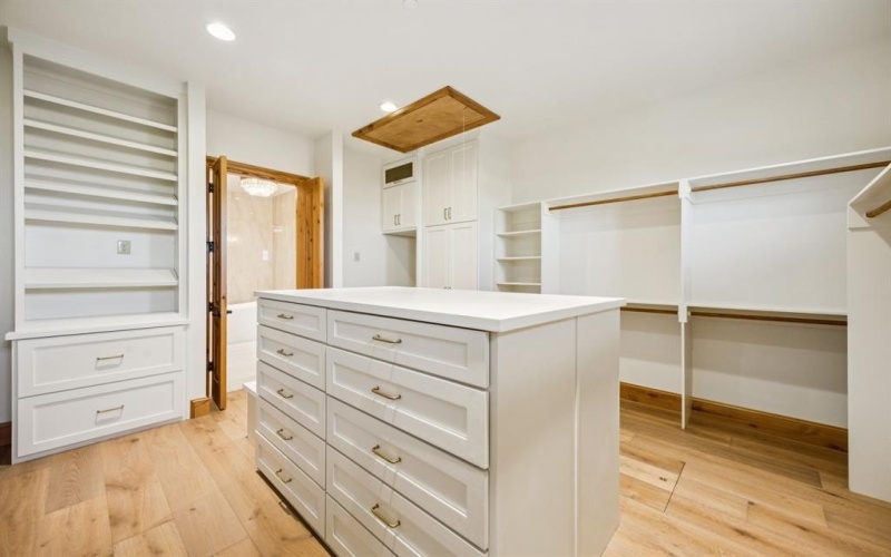 16 Catalonia Drive, Westlake, TX 76262, 4 Habitaciones Habitaciones , ,5 BañosBaños,Residential,En Venta,16 Catalonia Drive,0,20663073