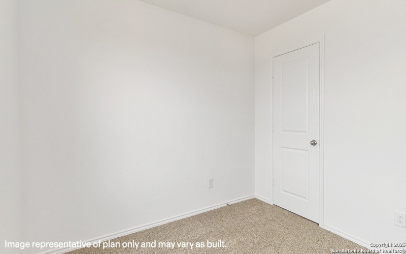 1007 Catalonia Pass, San Antonio, TX 78221, 5 Bedrooms Bedrooms, ,2 BathroomsBathrooms,Residential,For Sale,1007 Catalonia Pass,0,1944437