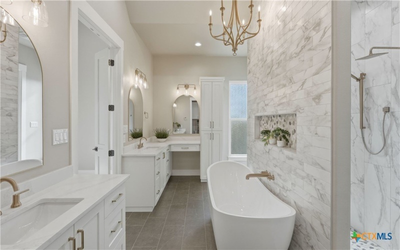 111 Ashton Oaks Drive, New Braunfels, TX 78132, 4 Bedrooms Bedrooms, ,3 BathroomsBathrooms,Residential,For Sale,111 Ashton Oaks Drive,0,604750