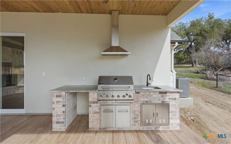 111 Ashton Oaks Drive, New Braunfels, TX 78132, 4 Bedrooms Bedrooms, ,3 BathroomsBathrooms,Residential,For Sale,111 Ashton Oaks Drive,0,604750