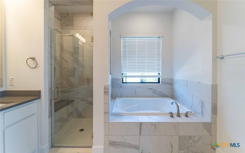 15200 Dorothy Drive, Lakeway, TX 78734, 4 Bedrooms Bedrooms, ,3 BathroomsBathrooms,Residential,For Sale,15200 Dorothy Drive,0,605441