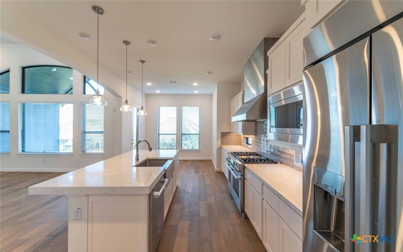 15200 Dorothy Drive, Lakeway, TX 78734, 4 Bedrooms Bedrooms, ,3 BathroomsBathrooms,Residential,For Sale,15200 Dorothy Drive,0,605441