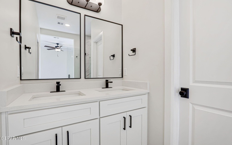 12304 Ben Dowell Way, El Paso, TX 79934, 3 Bedrooms Bedrooms, ,2 BathroomsBathrooms,Residential,For Sale,12304 Ben Dowell Way,0,939044