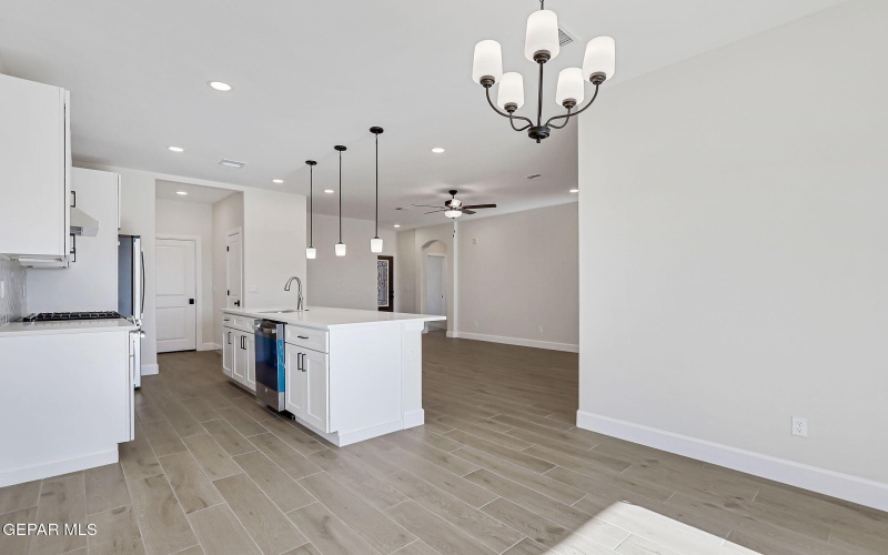 12304 Ben Dowell Way, El Paso, TX 79934, 3 Bedrooms Bedrooms, ,2 BathroomsBathrooms,Residential,For Sale,12304 Ben Dowell Way,0,939044