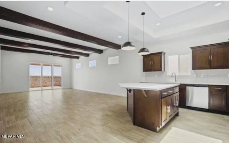 709 ROSENCRANS Street, Chaparral, NM 88081, 3 Habitaciones Habitaciones , ,2 BañosBaños,Residential,En Venta,709 ROSENCRANS Street,0,939050